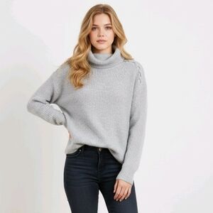 Hollister Women's Gray Turtleneck Sweater